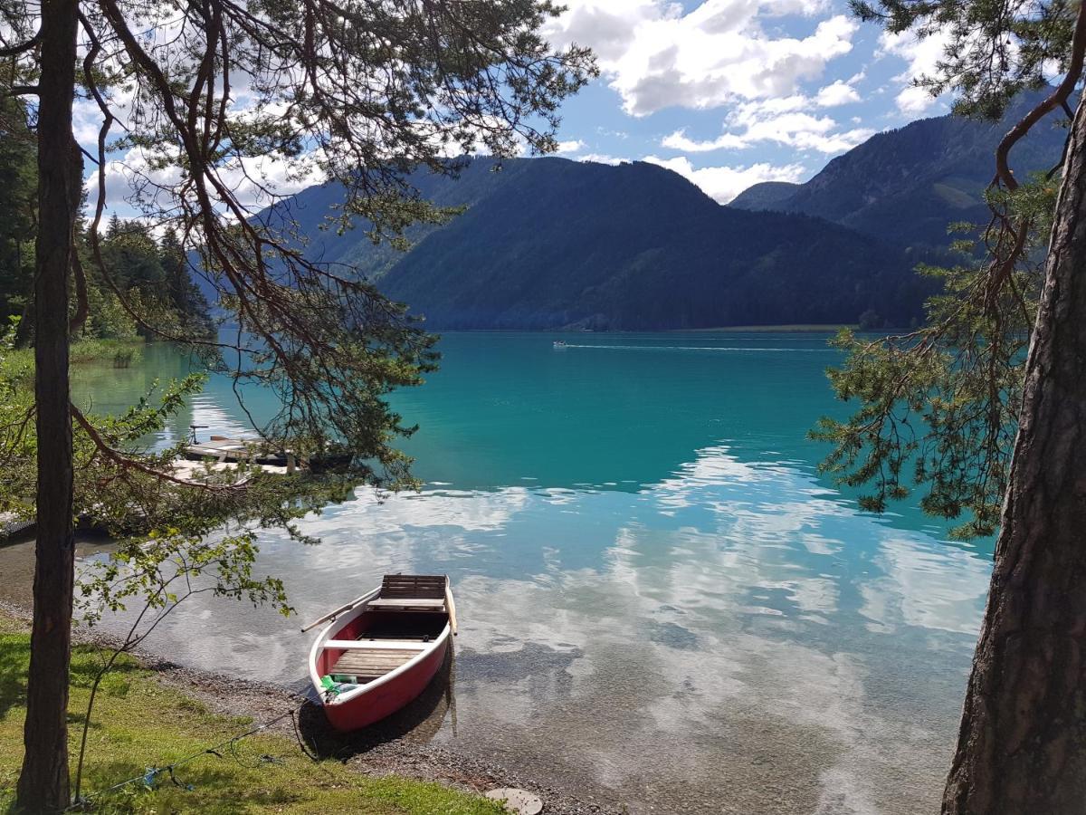 Kraners Alpenhof Bio Bed And Breakfast Pension Weissensee Exterior photo